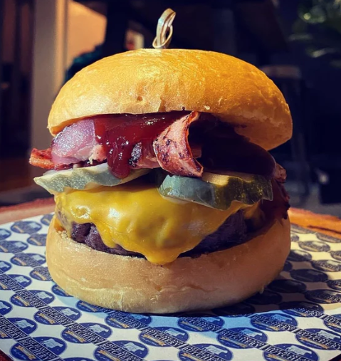 Ultimate Burger Bash Box - 20 People