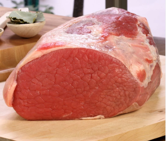 Beef Eye Round - Girello Roast 1-1.2kg. Lean, Tender & Full of Flavour