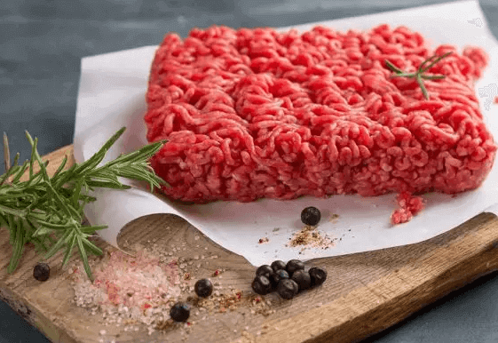  raw ground beef mince