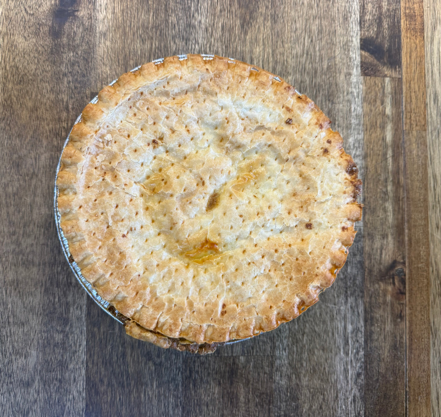 Beef Mince and Gravy Family Size Pie